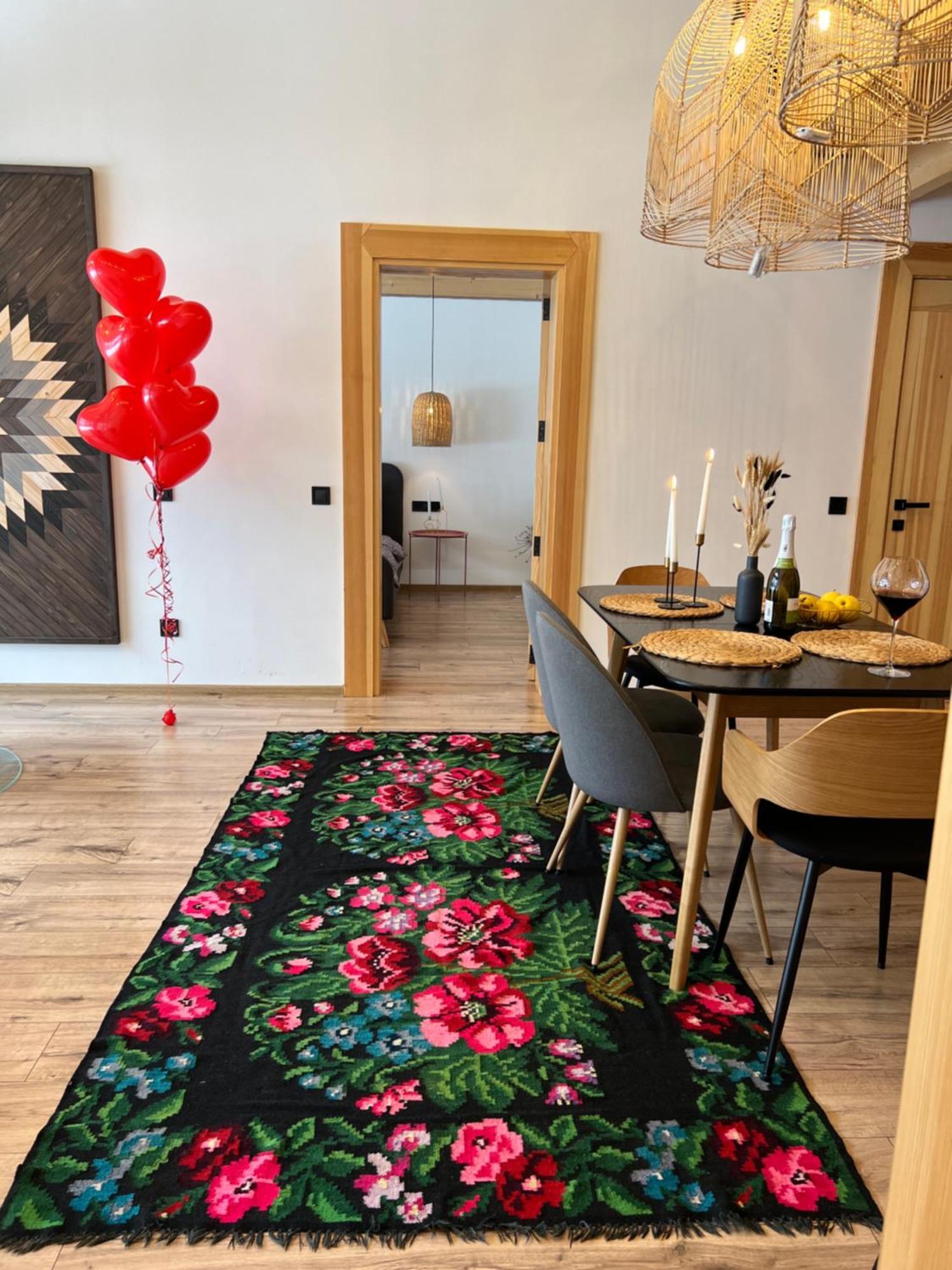 Boiko House - Котедж З Чаном-Джакузі スラブスク エクステリア 写真